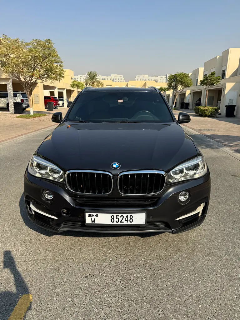 BMW X5 2015 — photo 1 of 14