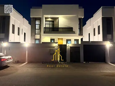 شامل رسوم التسجيل _المالك مباشر _تملك حر للبيع في موقع متميز، بتشطيبات فاخرة.