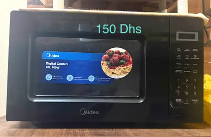 Midea 20L Microwave Oven - 700W, Good Working Condition - 150 AED