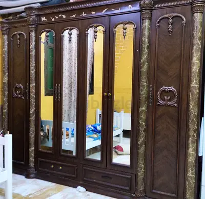 Large Classic Dark Wood Wardrobe with Mirrors - 6 Doors