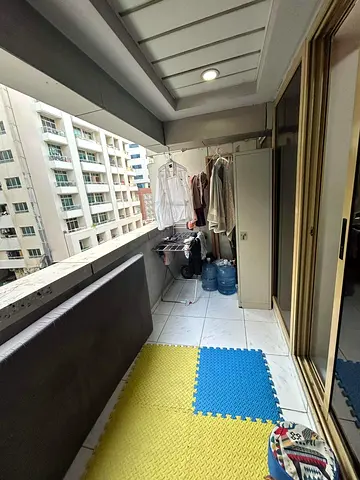 Executive bed space, normal bed space