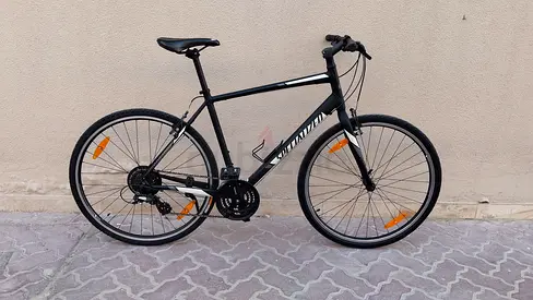 Specialized frame large tir 700*35 speed 24