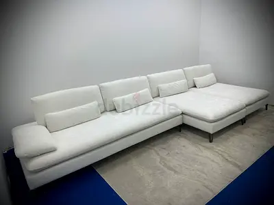 Like new condition rochebobois white color lshape sofa