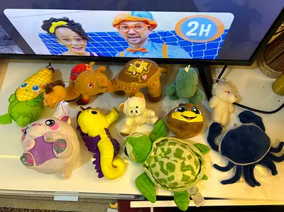 Lot of 11 small plush stuffed toys - mixed animals (used, good condition)
