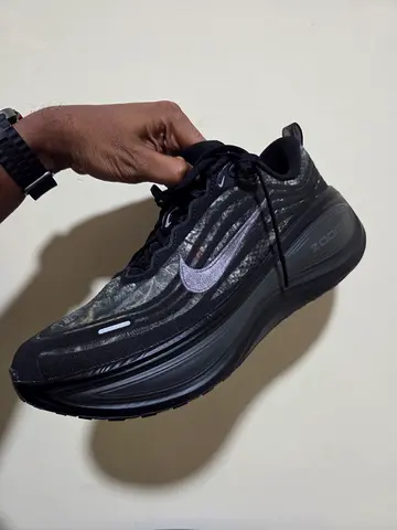 Nike Vomero Plus Realtree running shoes - used once, mint condition