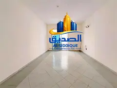 Near Cornish No deposit 3 BHK balcony 1 month free Spacious only 48k