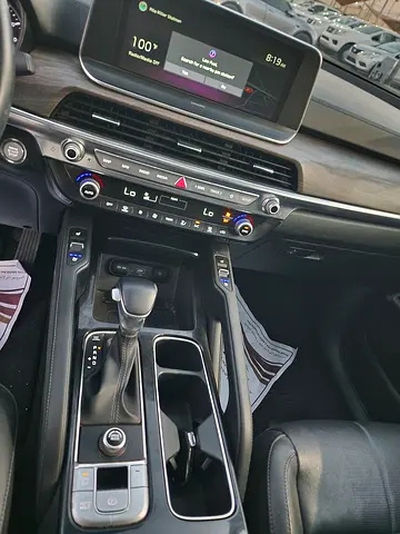 صورة 11 لـ 2021 KIA TELLURIDE