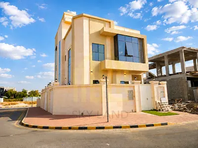 Golden opportunity in Al Zahia | 6 master bedrooms + roof | 1.4 million including fees