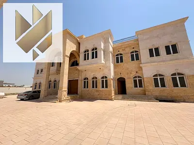 فيلا فاخرة للبيع في الرحمانية بمساحة واسعة وحديقة كبيرة