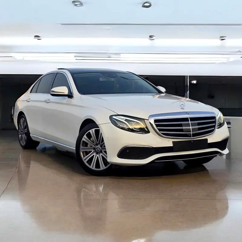 Mercedes-Benz E-Class 2019 — photo 1 of 20