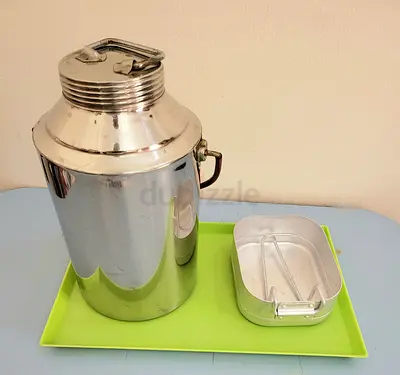 Stainless Steel Insulated Water/Hot Food Container with Lightweight Aluminum Mess Tin with handle