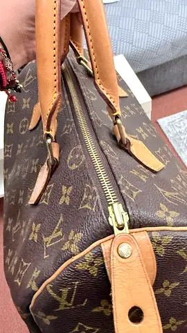 Preloved Louis Vuitton Vintage Speedy 30 Monogram Handbag - Very Good Condition