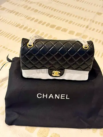 Small Flab bag Chanel classic black gold