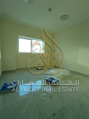 للإيجار السنوي – شقة ثلاث غرف وصالة في المجاز 2 | موقع مميز وسعر رائع 🏡