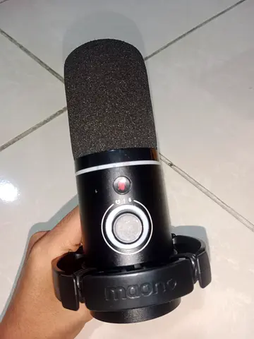 Maono PD200X Dynamic USB/XLR Microphone