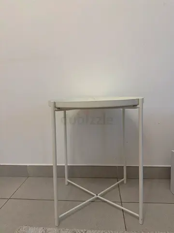 White Metal Side Table / Bedside Accent Table