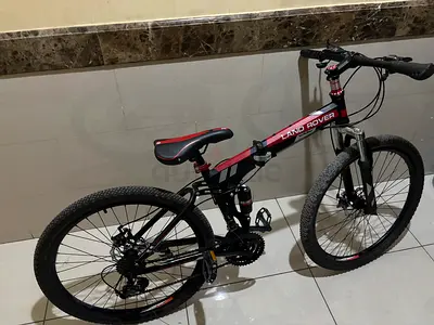 Land Rover full-suspension mountain bike - 26 frame, good condition