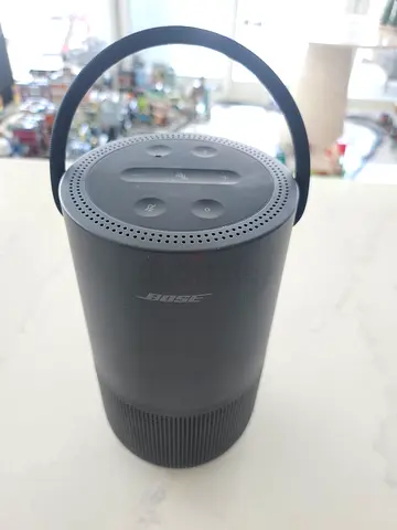 Bose Portable Bluetooth Speaker (black) - Good working condition