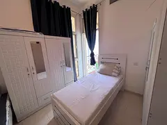 bed space available for girls