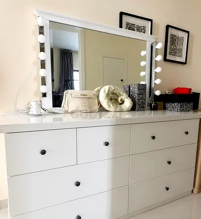 White 8-Drawer Dresser with Large Mirror and Vanity Lights