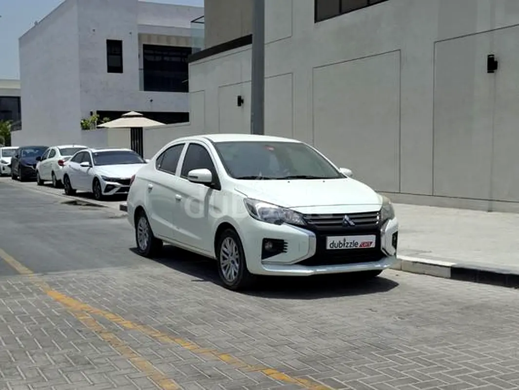 Mitsubishi Attrage 2022 — photo 1 of 14