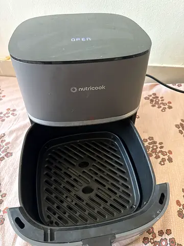 Personal humidifier / air purifier unit - gently used