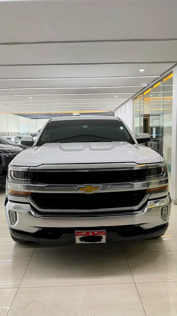 Chevrolet Silverado 1500 2018 — photo 1 of 7