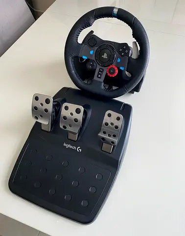 Logitech G29 Steering Wheel and Pedals - With Box