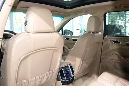 2014 Porsche CAYENNE photo 10