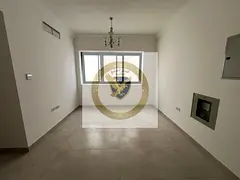 Second tenant, larger apartment, one bedroom and living room, excellent finishing, easy access to Du