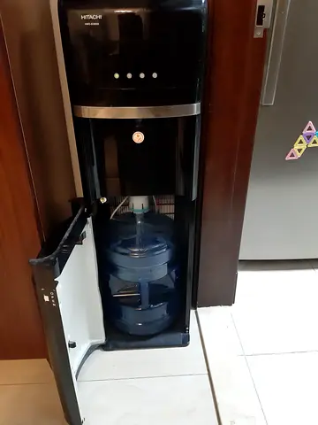 HITACHI WATER DISPENSER BOTTOM LOADING