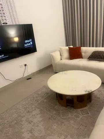 Sofa and Table