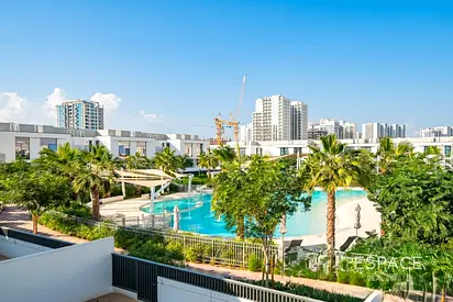 4 Beds TH-A | Corner Unit | Pool Backing