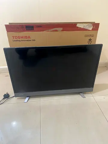 Toshiba 40-inch LED TV - Good Working Condition