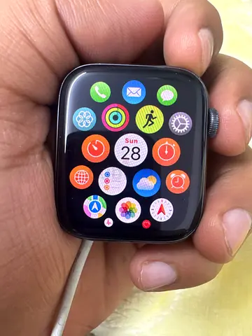 Apple Watch Series (working) - Space Gray, 44mm