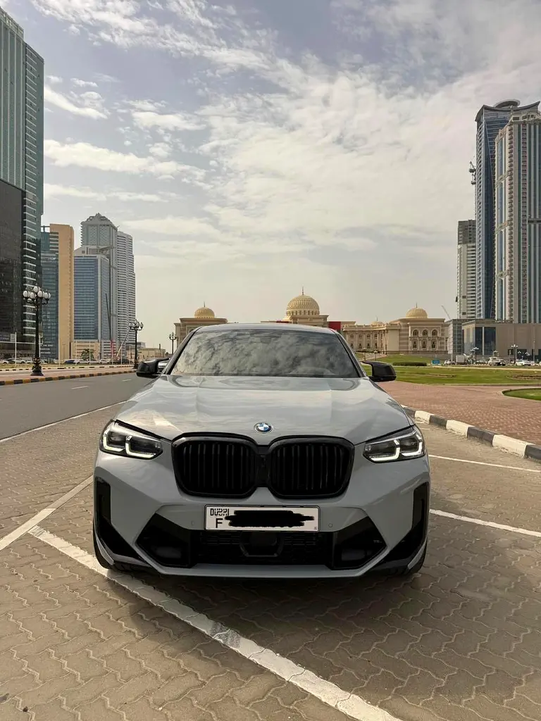 BMW X4 2024 — photo 1 of 18