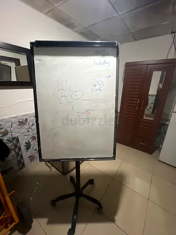 Mobile whiteboard on stand – used, rolling flip chart board