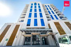 Chiller Free | Huge | Metro | Brand New | Vacant