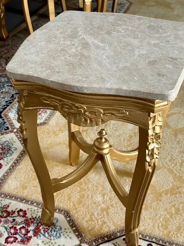 خشب زان مصري شبه مستعمل الطاولة الصغيره 250 و الطاوله الكبيره 350