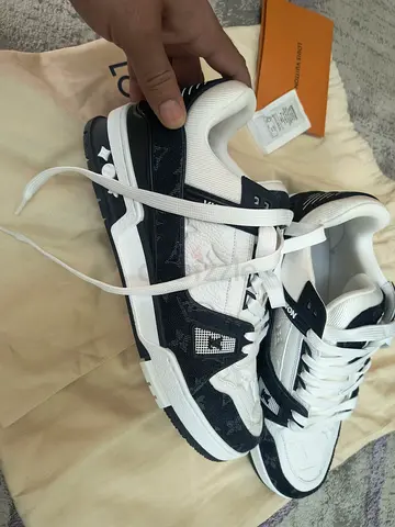 Louis Vuitton Trainer Sneaker