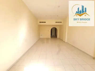 Spacious 2bhk flat ready to move with central ac & gas with balcony near to rolla park only 38k
