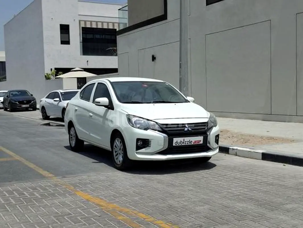 Mitsubishi Attrage 2022 — photo 1 of 18
