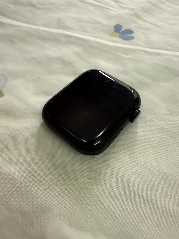 Apple Watch Series 8 45mm Midnight — Full Box | Apple Care Included