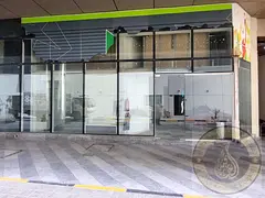 COMMIERCIAL SPACE AVAILABLE FOR RENT GOOD FOR GYM,NURSURY,MEDICAL CENTER,SALOON,S R MARKET BEHINDE E