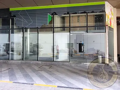 COMMIERCIAL SPACE AVAILABLE FOR RENT GOOD FOR GYM,NURSURY,MEDICAL CENTER,SALOON,S R MARKET BEHINDE EXPO CENTER ON AL MMZAR CORNICHE NEAR AL TAWUN AREA