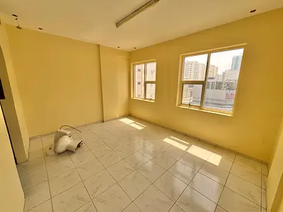 HOT OFFER STUDIO CENTRAL AC BIG STUDIO CENTRAL GAS GOOD BUILDING PIRCE ONLY 20K