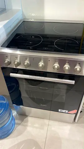 Midea freestanding electric ceramic hob oven - good condition