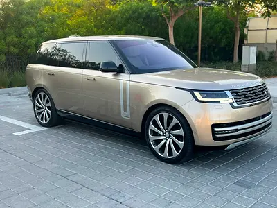RANGE ROVER AUTOBIOGRAPHY LONG WHEEL BASE- LWB- 17,000 K.M- SERVICE CONTRACT.