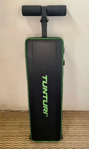 Adjustable Foldable sit-up/abs bench - good condition