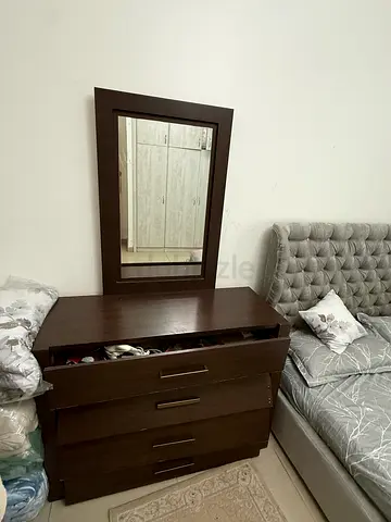 Dark Wood Dresser with Mirror - 4 Drawers